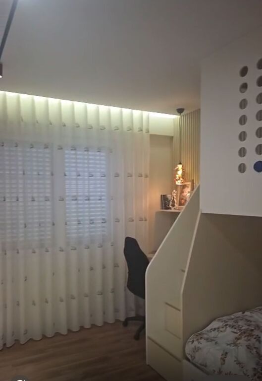 Shitet Apartament 2+1+2 | Totalisht i Mobiluar | Me Post Parkimi