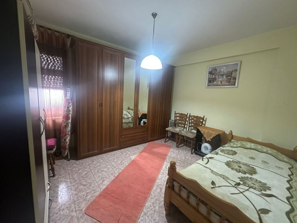 APARTAMENT ME QERA 2+1 BLLOK 100.000 LEKE