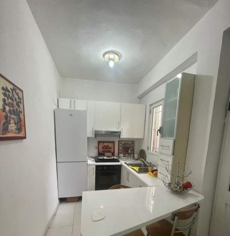 SHITET SHTEPI 1 KATESHE BRRRYLI 150.000 €