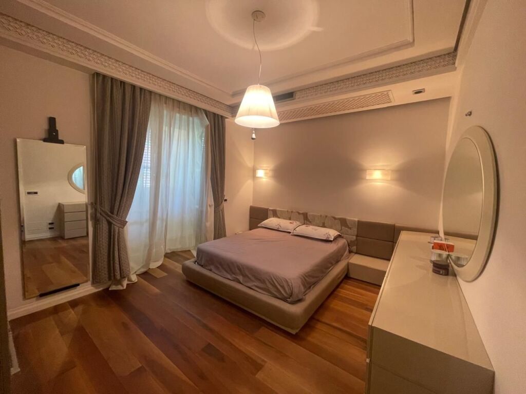Apartment For Rent near the Red School