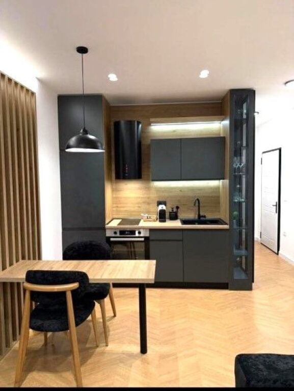 Jepet me Qera Apartament 1+1 Luxury Liqeni Artificial,
