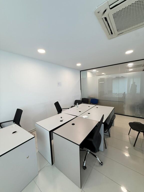 OFFICE FOR RENT AT DELIJORGJI COMPLEX