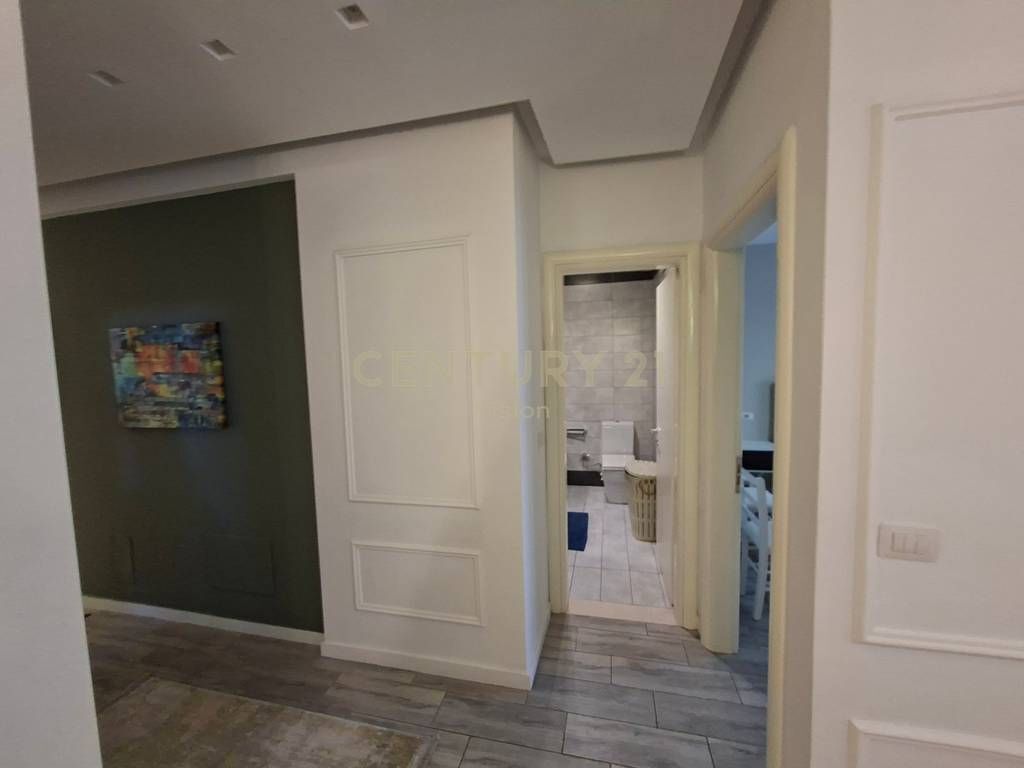 APARTAMENT 2+1+2 PER SHITJE TEK RESTORANT TRADITA NE SHKODER