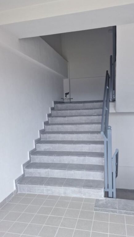 MAGAZZINO IN AFFITTO 720 M2 COMBINATO 2200 EURO