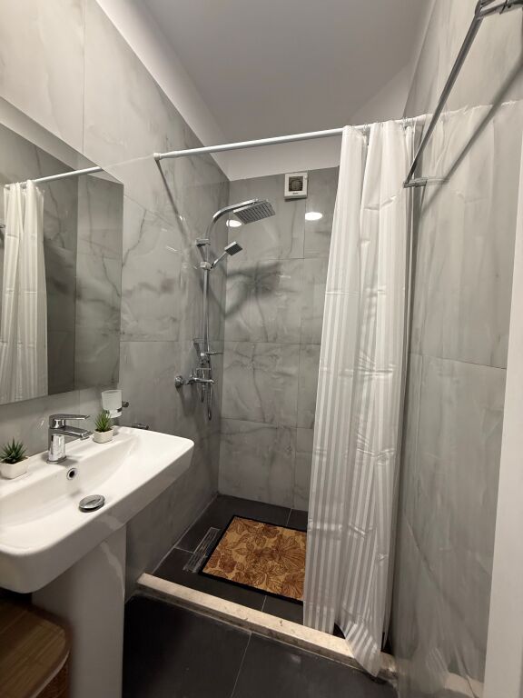 🏠STUDIO FOR SALE 📍Overpass of the Municipality Rrapo Hekali Street 🏢4th floor, with elevator 📐Area 31m2 Net, 36m2 Gross 💶 Price: 82,000€