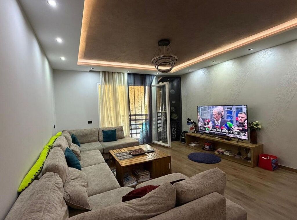 Apartament 2+1 në Shitje – Komuna e Parisit