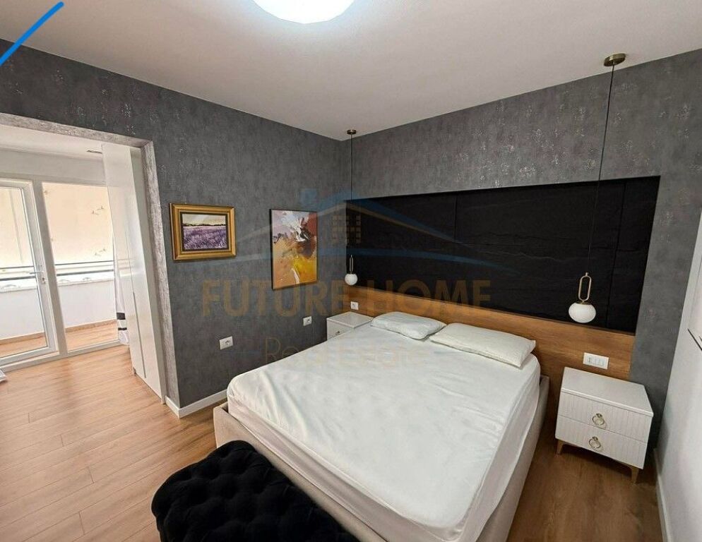 Qera, Apartament 2+1+2, 21 Dhjetori, Tirane
