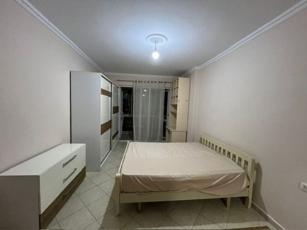 Apartment 2+1 in Yzberisht with 400€