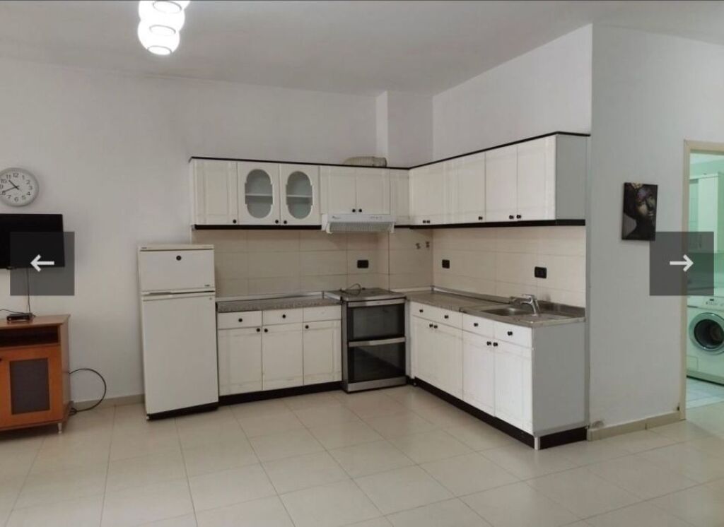 🏠 Affittasi appartamento 1+1 convertito in 2+1 a Yzberisht (vicino a Bar Unik)
