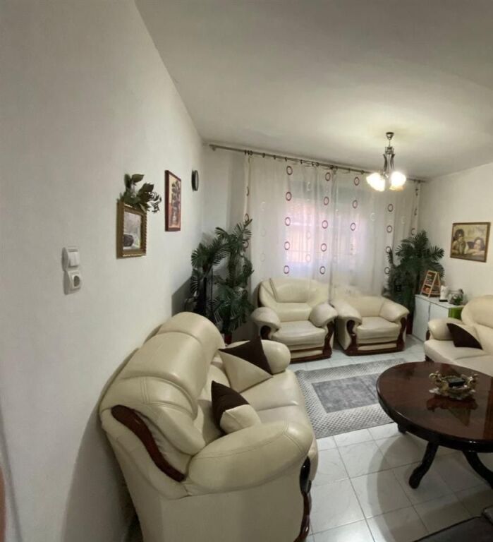 SHITET SHTEPI 1 KATESHE BRRRYLI 150.000 €