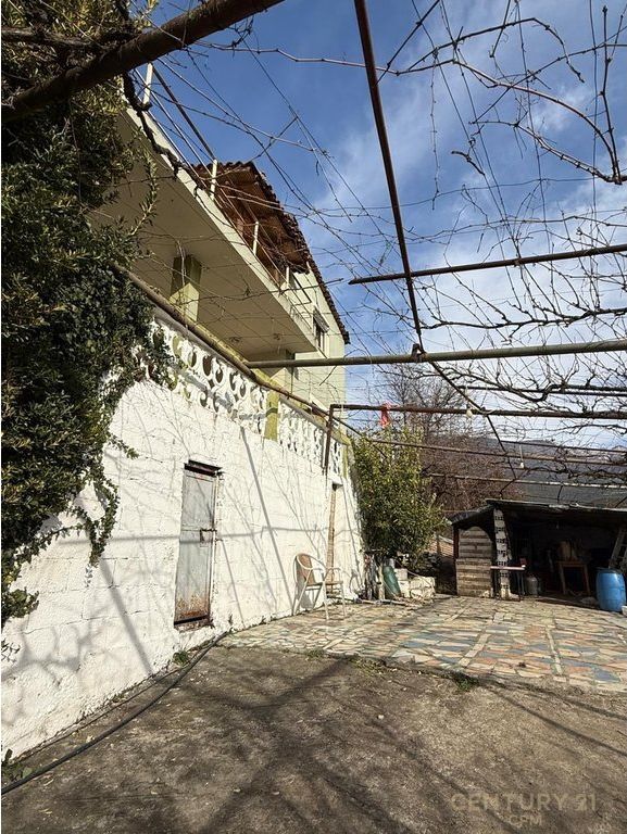 VILLA IN AFFITTO A FRESK