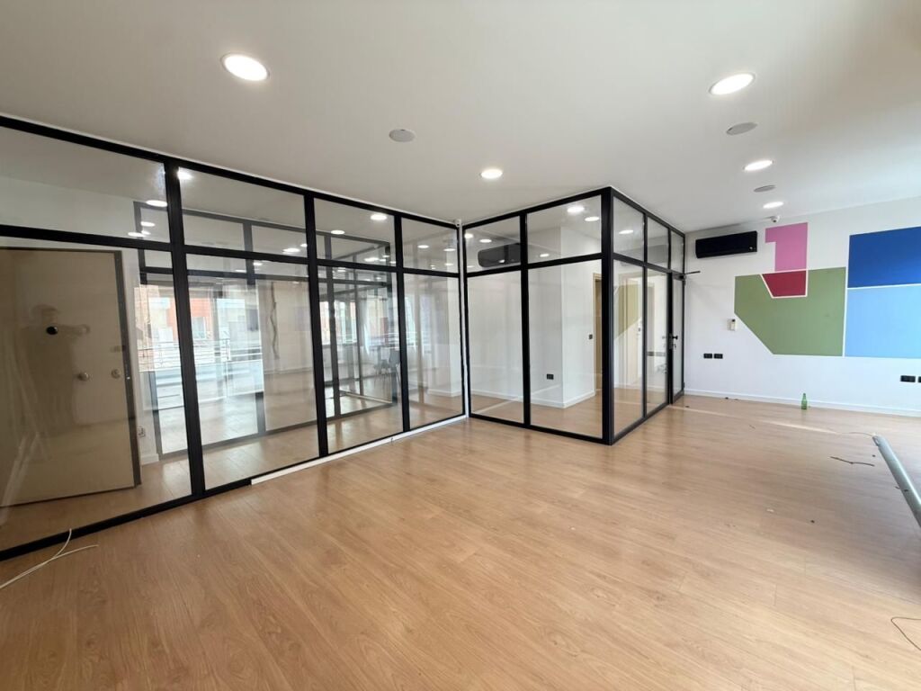 OFFICE FOR RENT AT DELIJORGJI COMPLEX