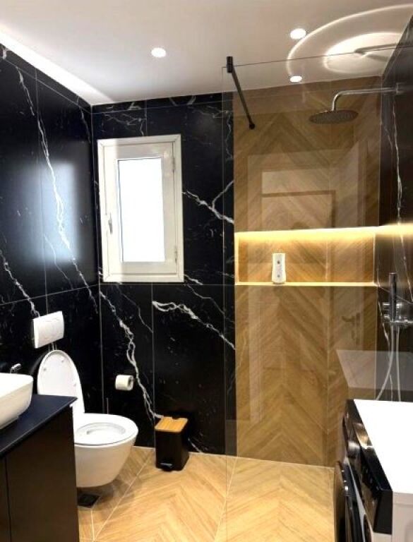 Jepet me Qera Apartament 1+1 Luxury Liqeni Artificial,
