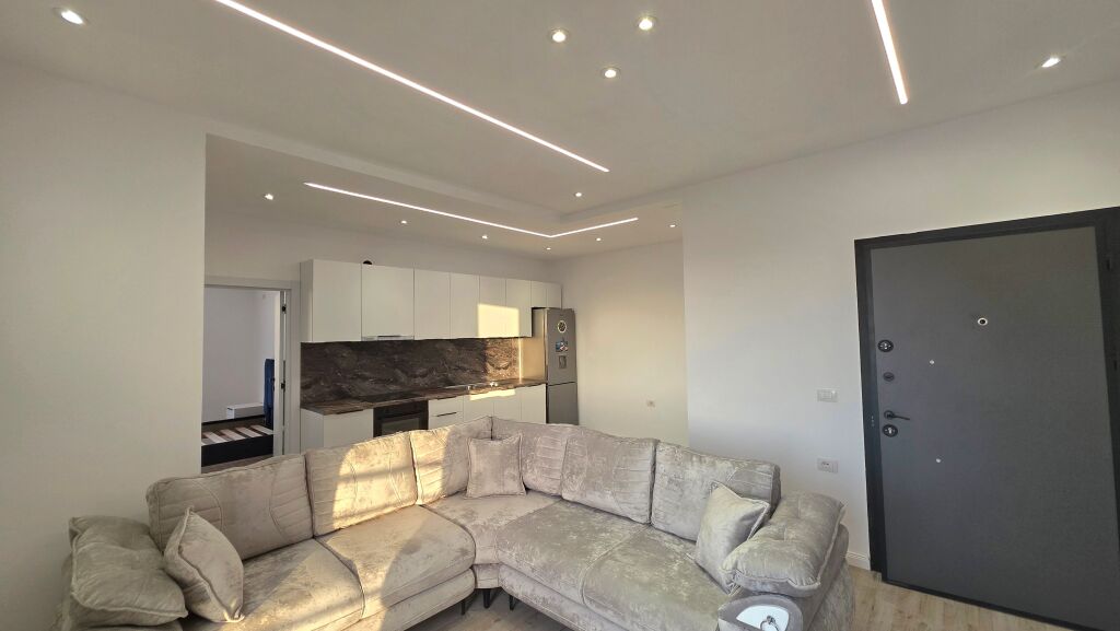 APARTMENT 1+1 FOR SALE NEAR THE GYM OF EFFORT, VLORE