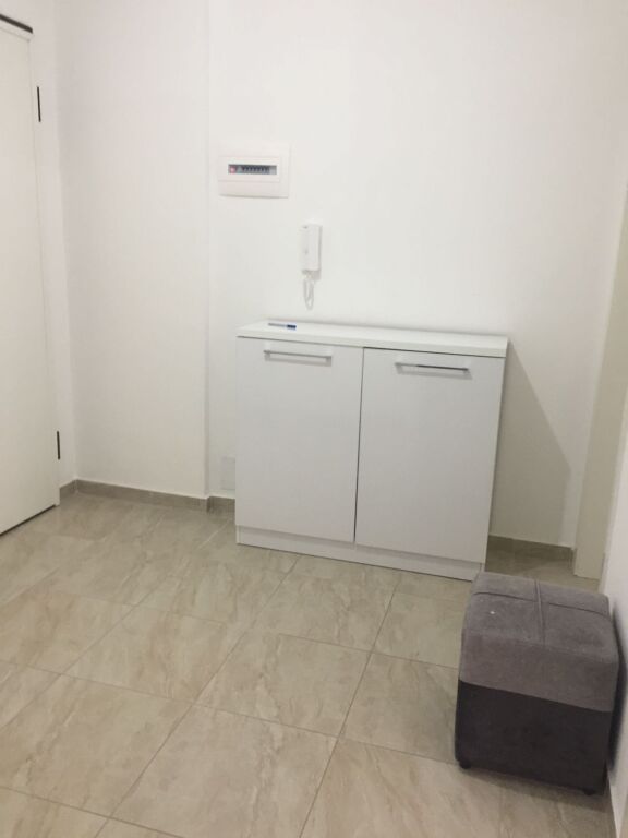 Jepet me qira 1+1+ parkim SIMA COM ASTIR 500€