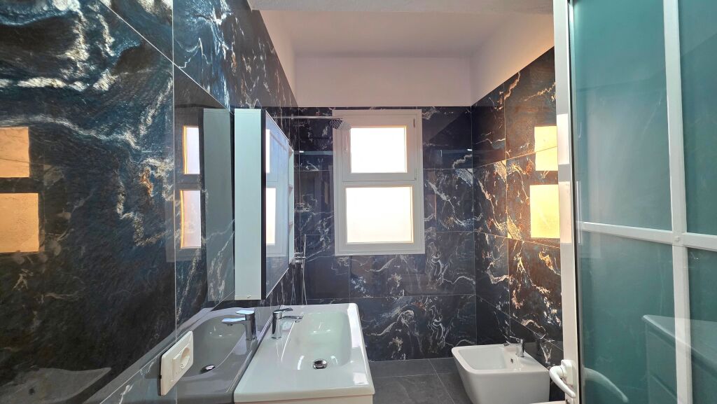 APARTMENT 1+1 FOR SALE NEAR THE GYM OF EFFORT, VLORE