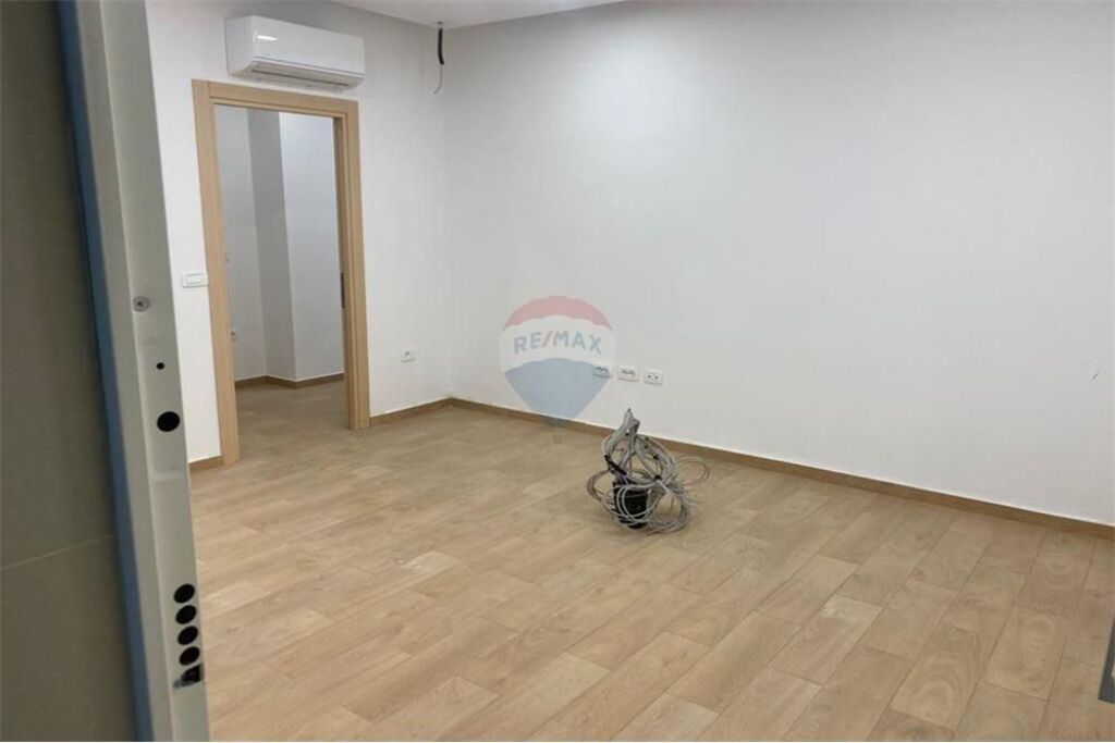 ✨Appartamento 3+1+2 + Posto Auto 🅿️ in Vendita | 📍Via Dritan Hoxha