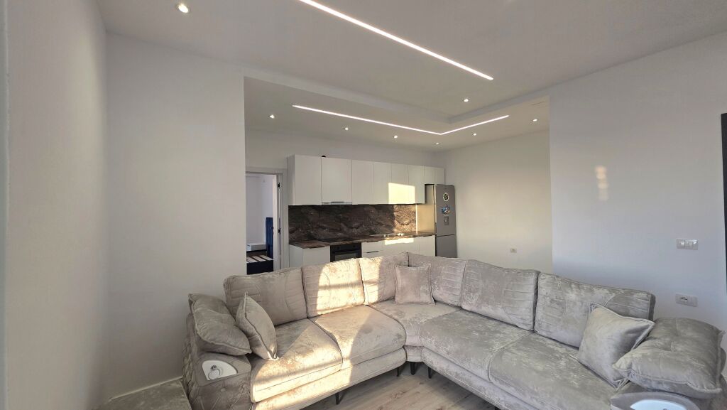 APARTMENT 1+1 FOR SALE NEAR THE GYM OF EFFORT, VLORE