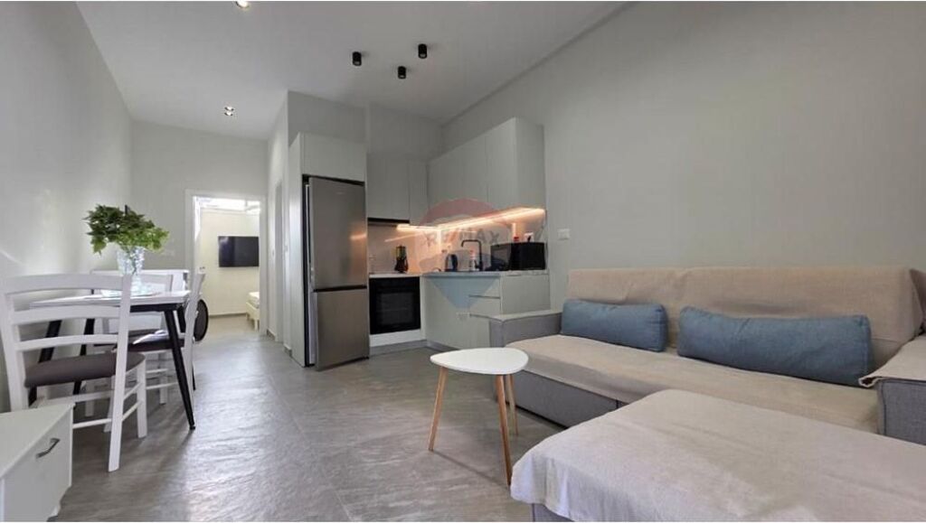 🏡✨ APARTMENT 1+1 FOR RENT – TOPANA AREA, VLORA