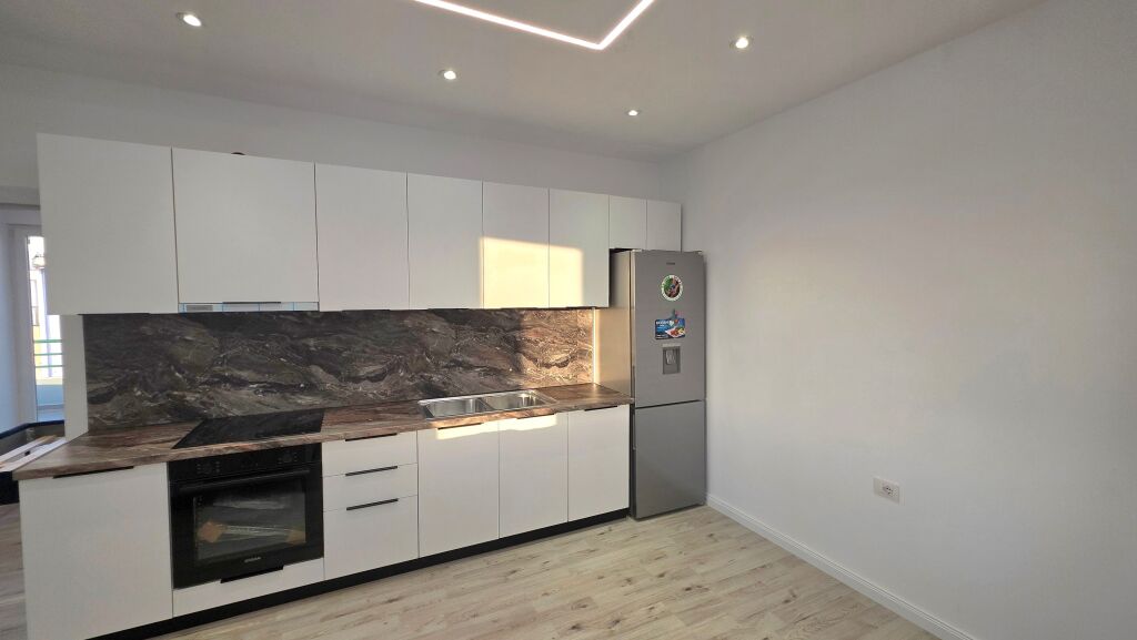 APARTMENT 1+1 FOR SALE NEAR THE GYM OF EFFORT, VLORE