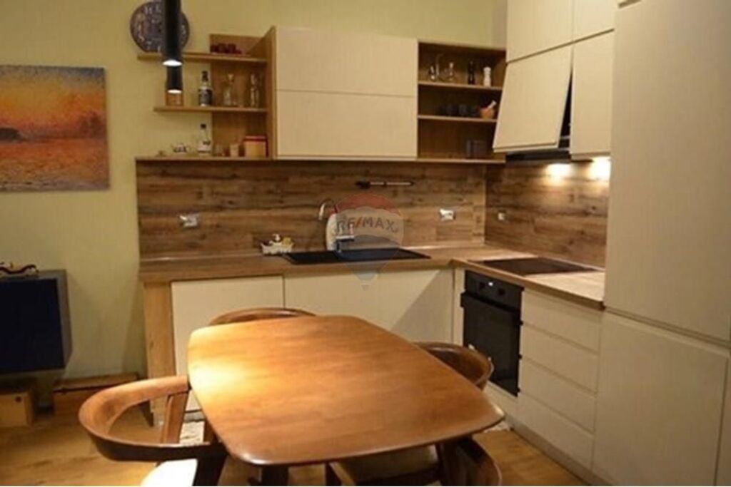 Apartament 2+1 ne shitje tek Rez GP, koder dielli2