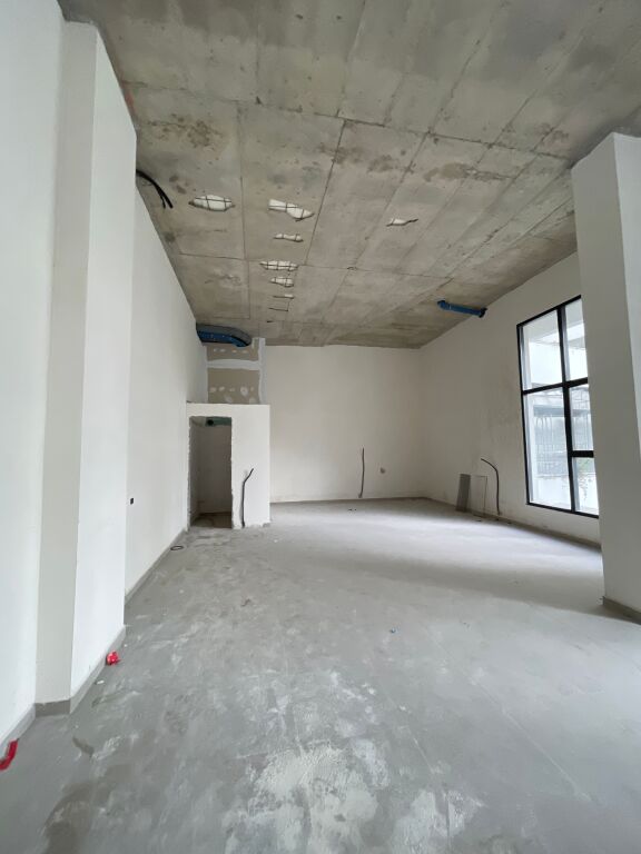 Business open space premises for rent in Spring Residence Vasil Shanto