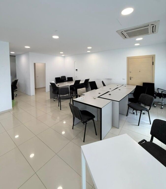 🏢 JEPET ME QIRA AMBIENT ZYRASH – DELIJORGJI