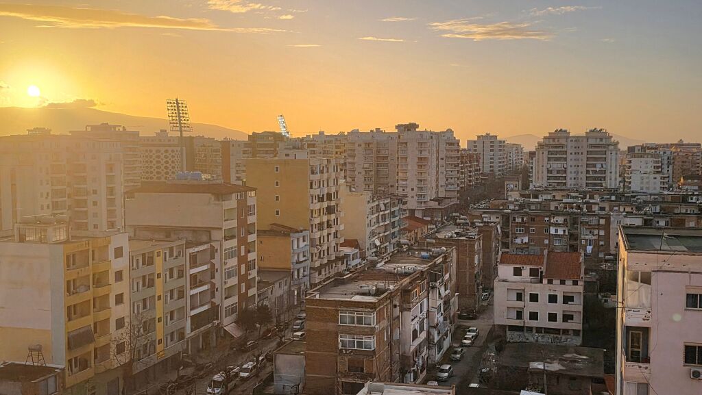 APARTMENT 1+1 FOR SALE NEAR THE GYM OF EFFORT, VLORE