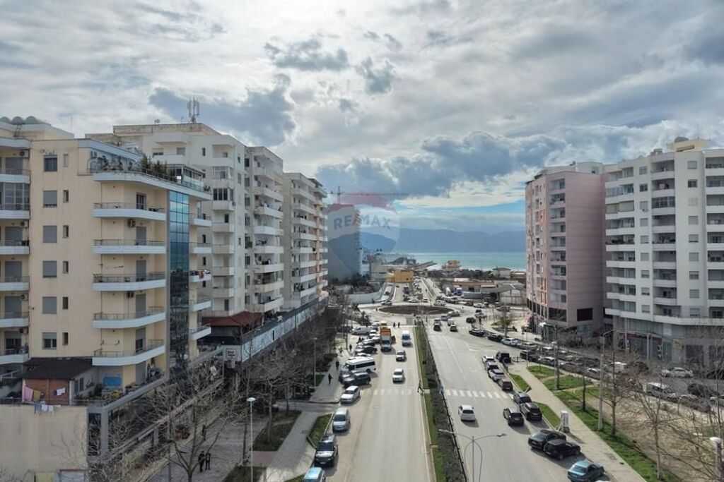 🏢 EXCLUSIVE BUSINESS PREMISES FOR SALE – TRANSBALKANIC, VLORË