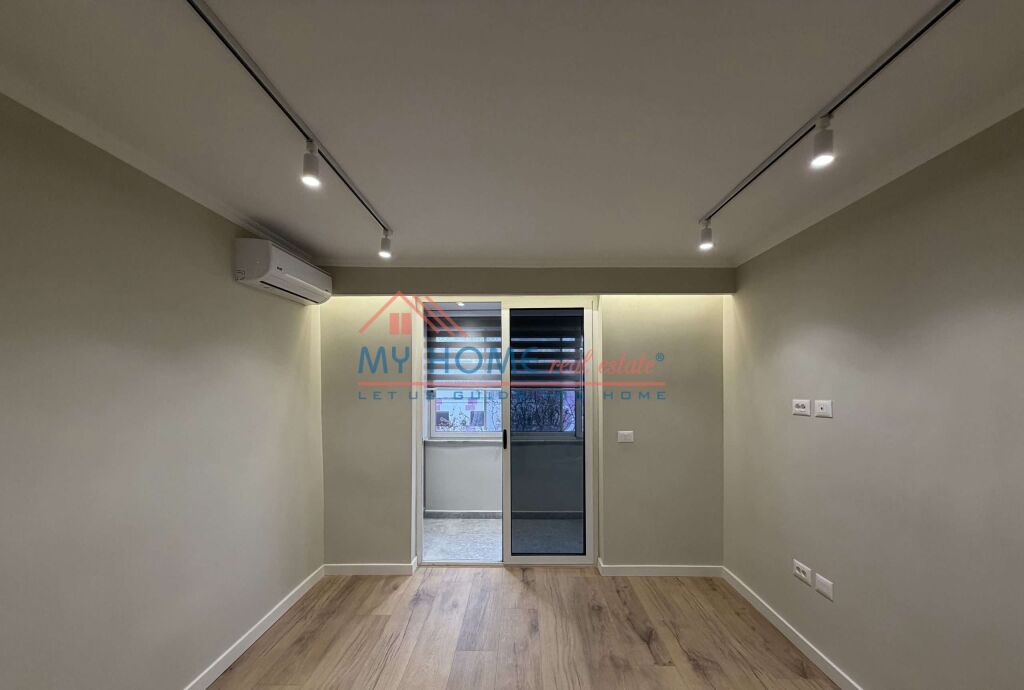 Apartment 1+1 for sale 21 Dhjetori in Tirana