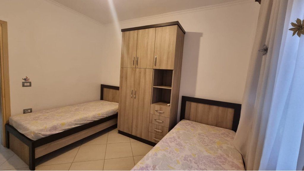 Affitto, Appartamento 2+1, Vasil Shanto, Tirane.