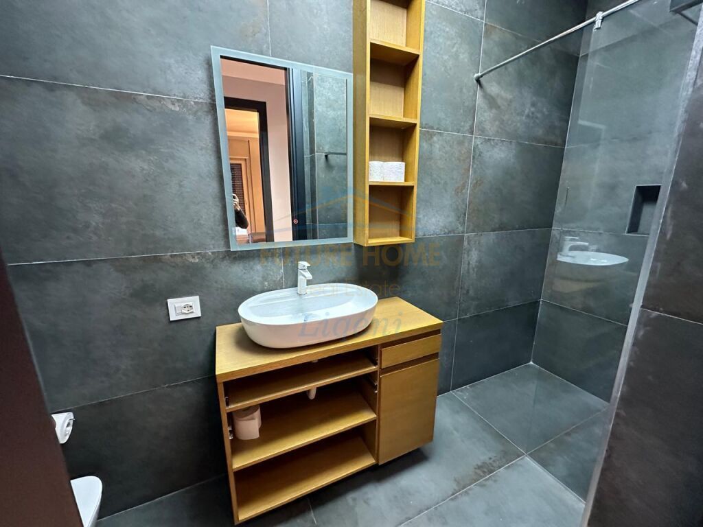 Qera, Apartament 2+1+Post Parkimi, Secret Garden Residence, Tirane