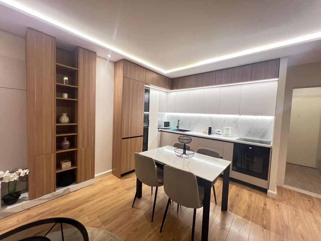 Super 1+1 for rent at Rruga e Kavajes near Qendres