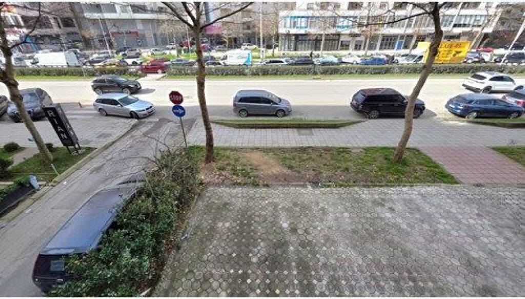 Okazion Ambjent Biznesi ne shitje ne Transballkanike,Vlore 1700€/m2 (i negociueshmem)
