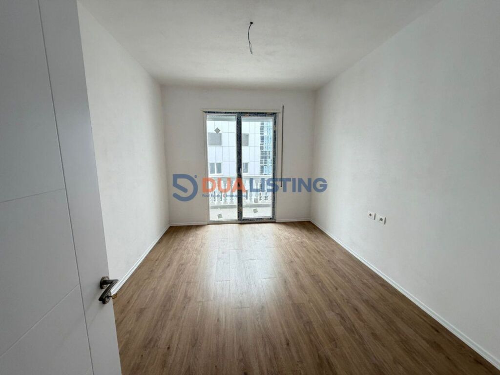 Apartment 2+1 for sale in Kamez just finished .