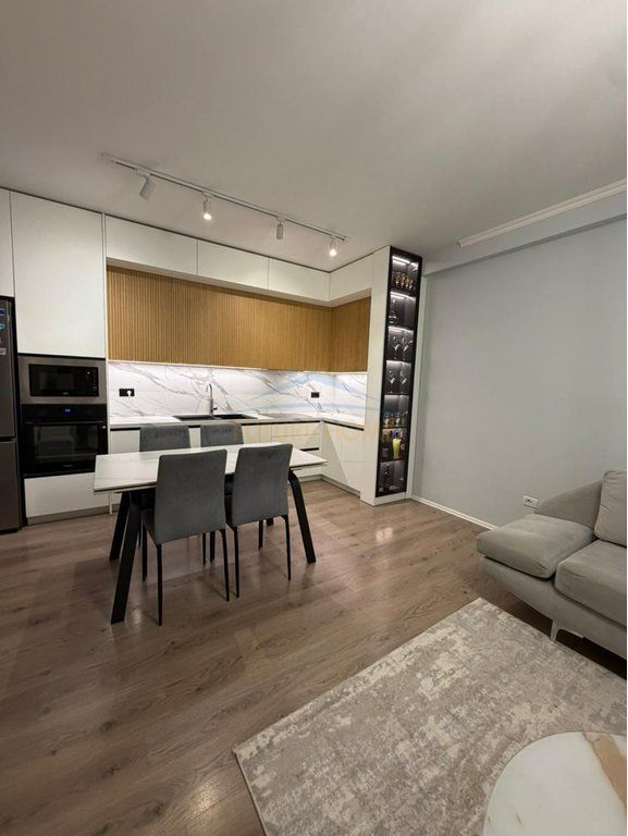 Affitto , Appartamento 1+1 , Lago Secco ,Tirana