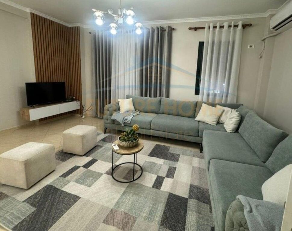 Qera,Apartament 2+1, Fresk, Tirane..