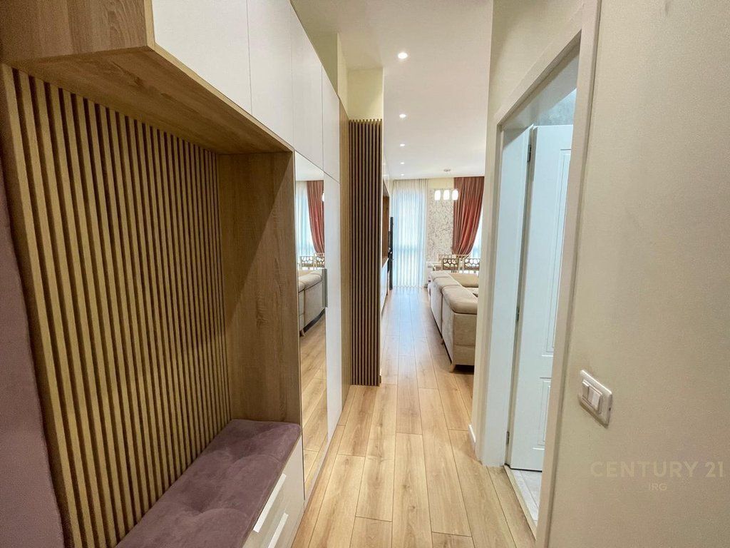 Apartment 2+1+2 for rent near Medreseja