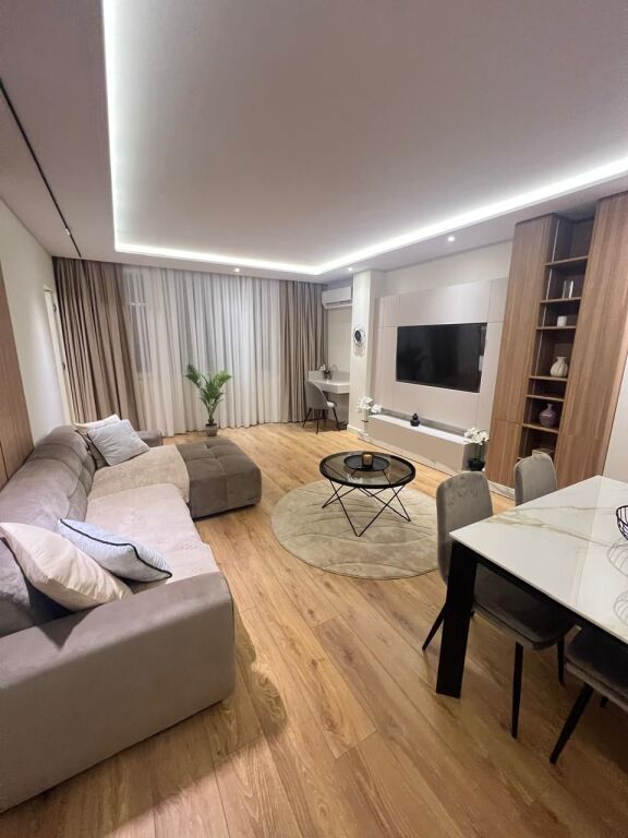 Super 1+1 for rent at Rruga e Kavajes near Qendres