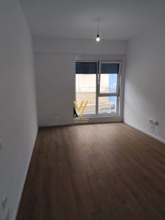 SHITET APARTAMENT 1+1+BLK TE REZ.OXA, FRESK 9.500.000 LEKE