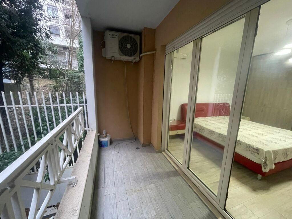 Jepet Apartament me Qera
