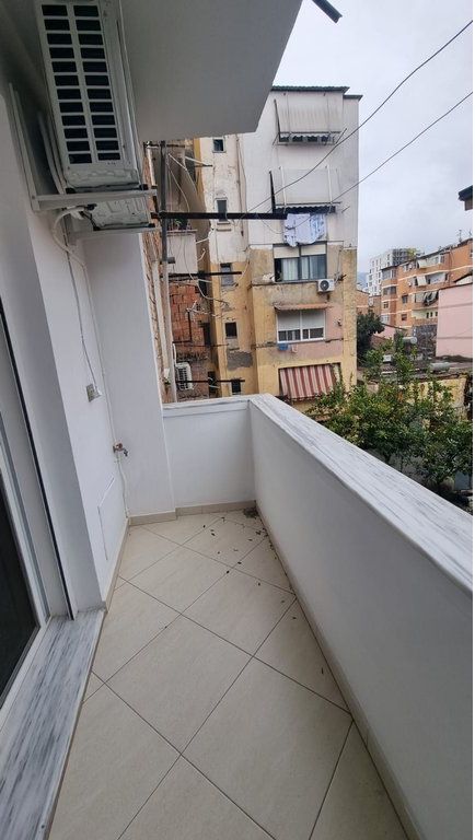 Affitto, Appartamento 2+1, Vasil Shanto, Tirane.