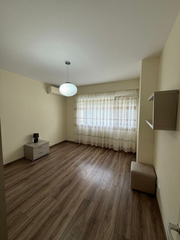 Apartament me Qera TEG