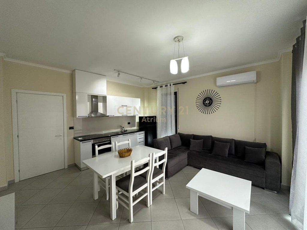 JEPET ME QIRA APARTAMENT 1+ 1 TAK SPITALI AMERIKAN 2 !