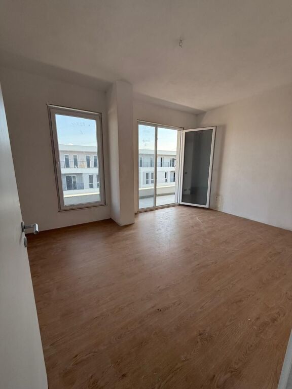 Apartament ne shitje 2+1+2 te Univers City