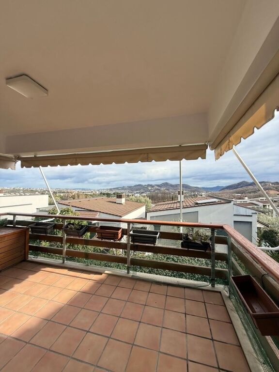 Apartament me Qera TEG