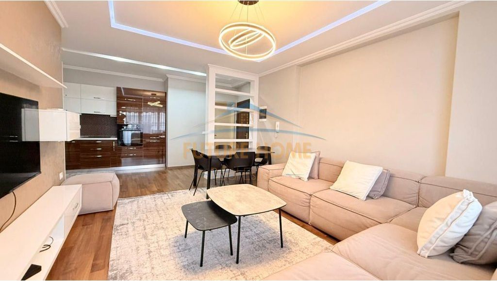 Qira, Apartament 2+1, Unaza e Re, Tiranë