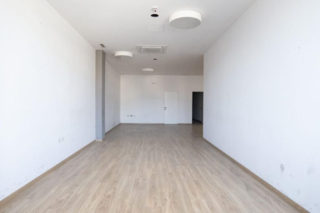 UFFICIO IN AFFITTO 380 M2 ALI DEMI 4.500 EURO