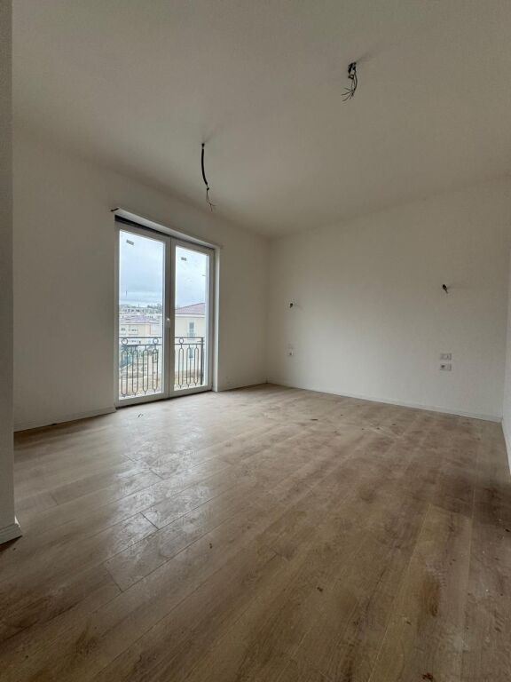 🏡 Luxury 3-Storey Villa for Sale – Collina Verde, near TEG