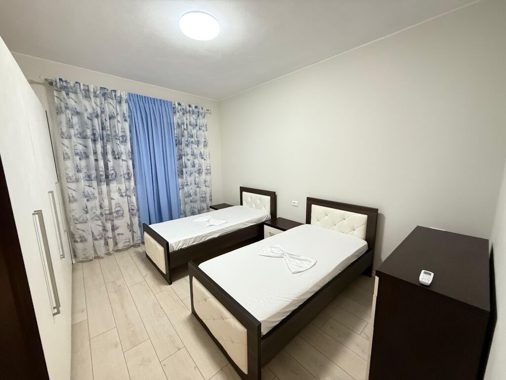 For rent 2+1+ parking